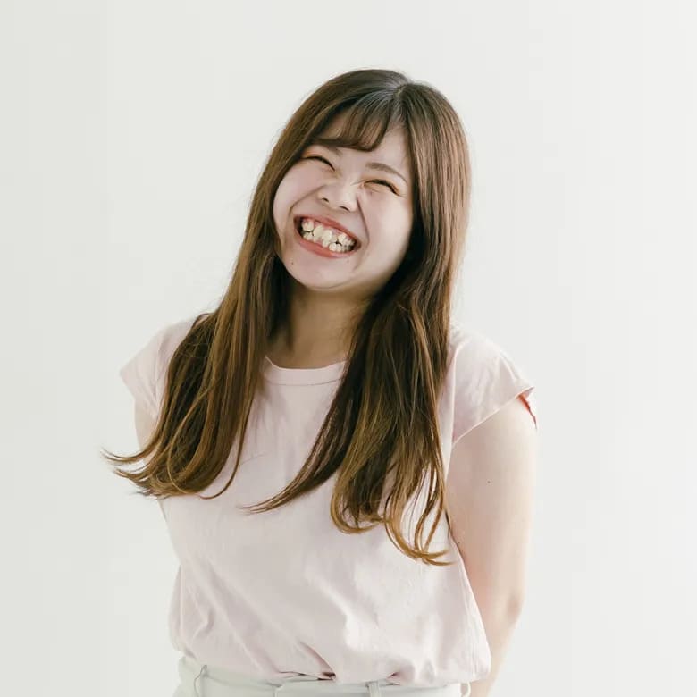 丹司 由希